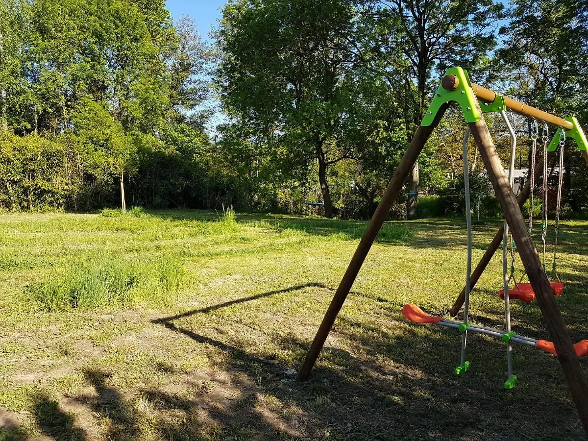 Hébergement de vacances LE SECRET DU CHEMIN confort, détente et loisirs Ars-sur-Formans
